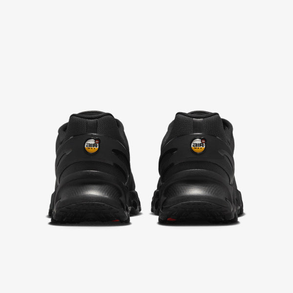 Nike Air Max Dn8 "Black"